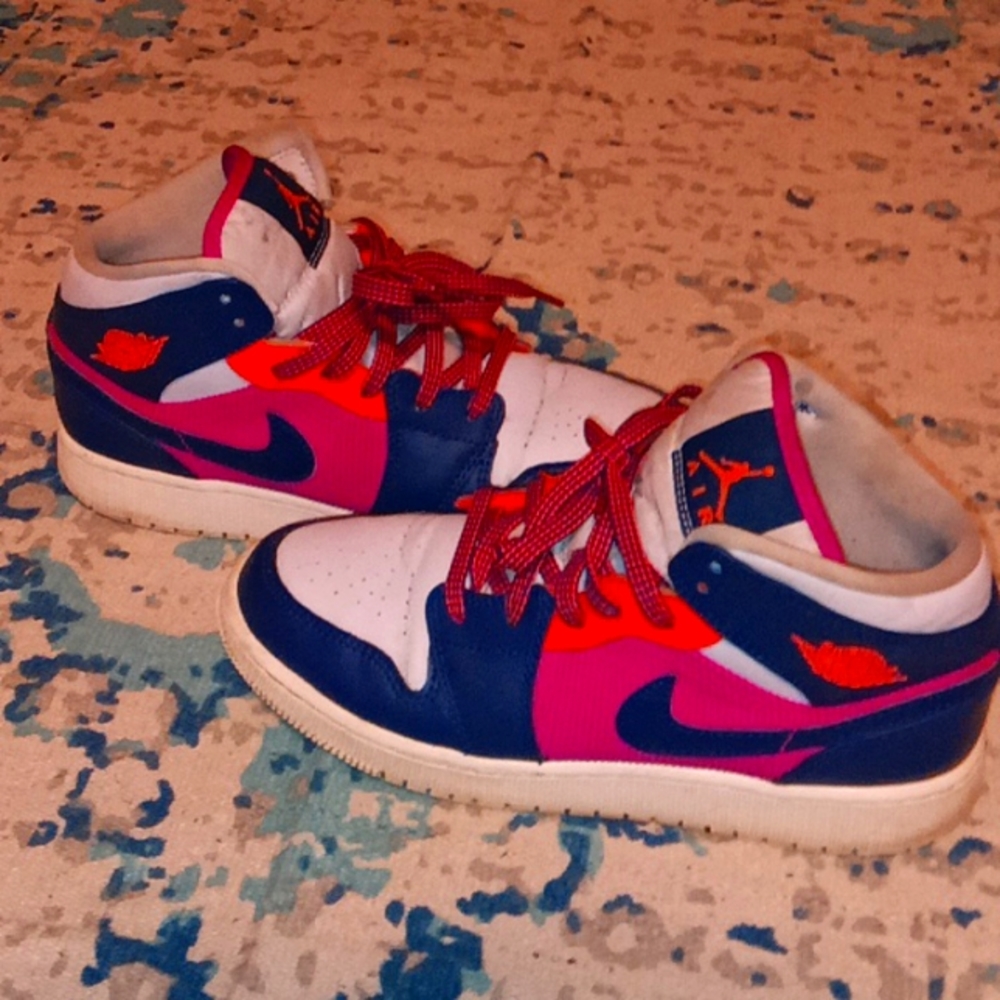 Nike Sneakers